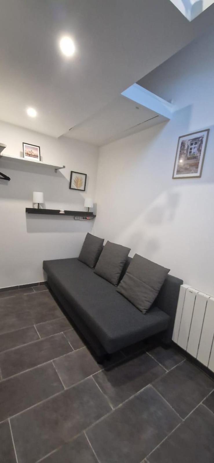 Holiday home Roz 3 *